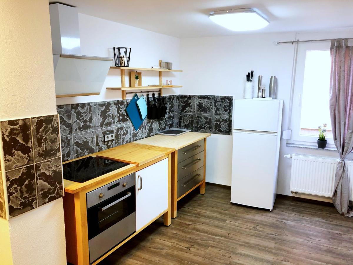 Lisas Gaestehaus Neckartenzlingen Luaran gambar